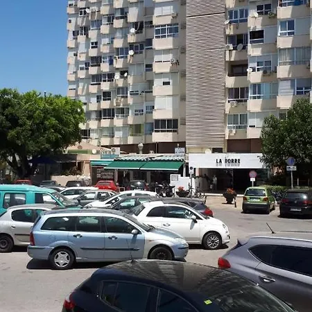 Apartamento Malaga * Τορρεμολίνος